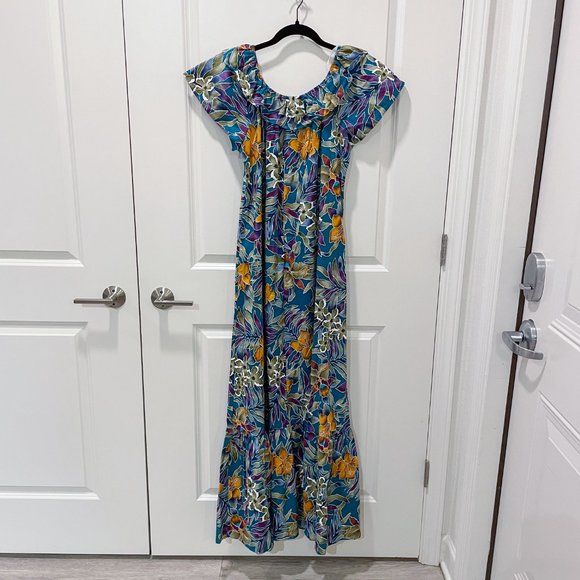 Hilo Hattie Hawaii Women's Multi Floral Maxi Dress - Picture 2 of 12